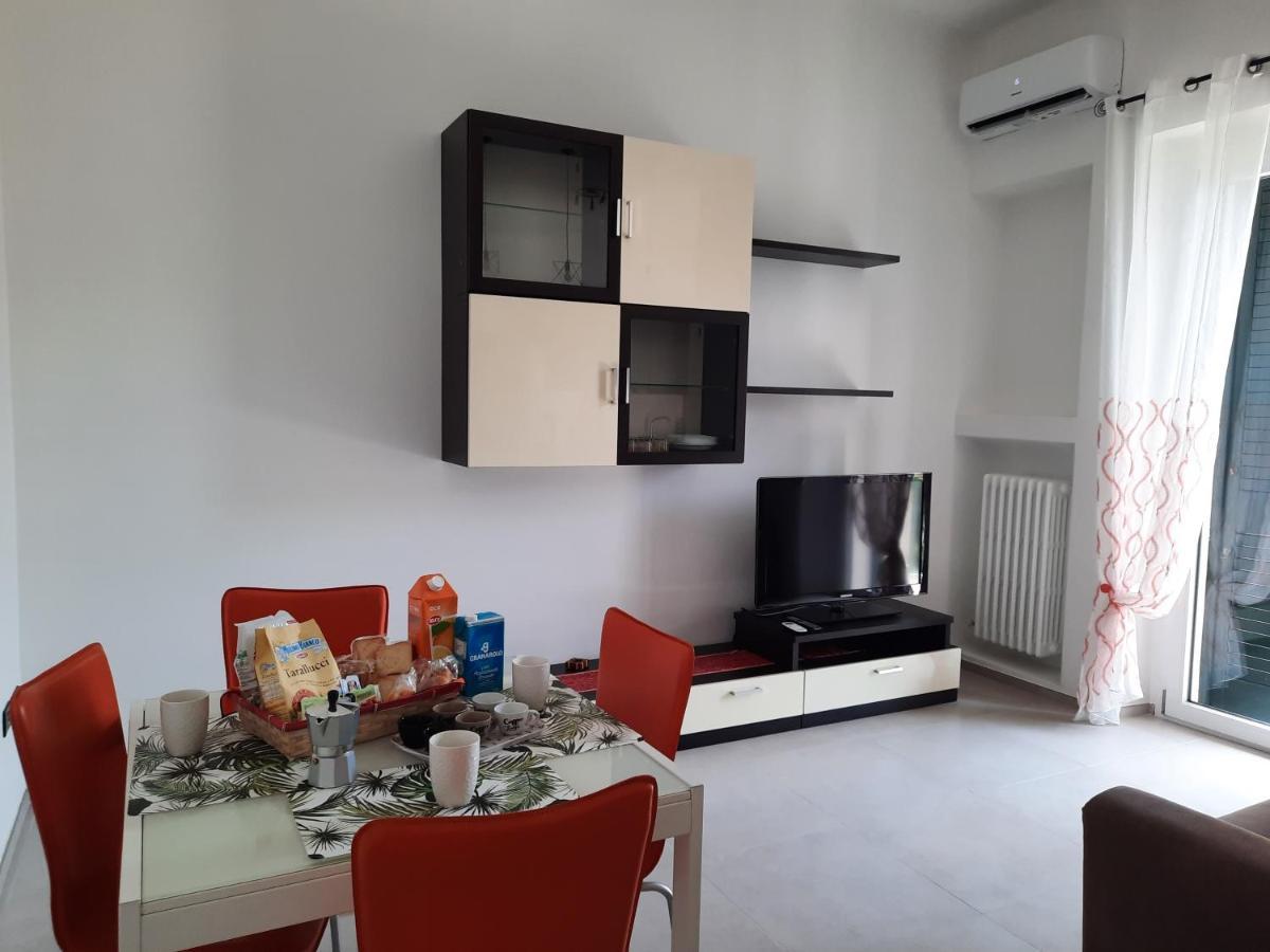 Casa Vacanza Serena Lecce Eksteriør billede